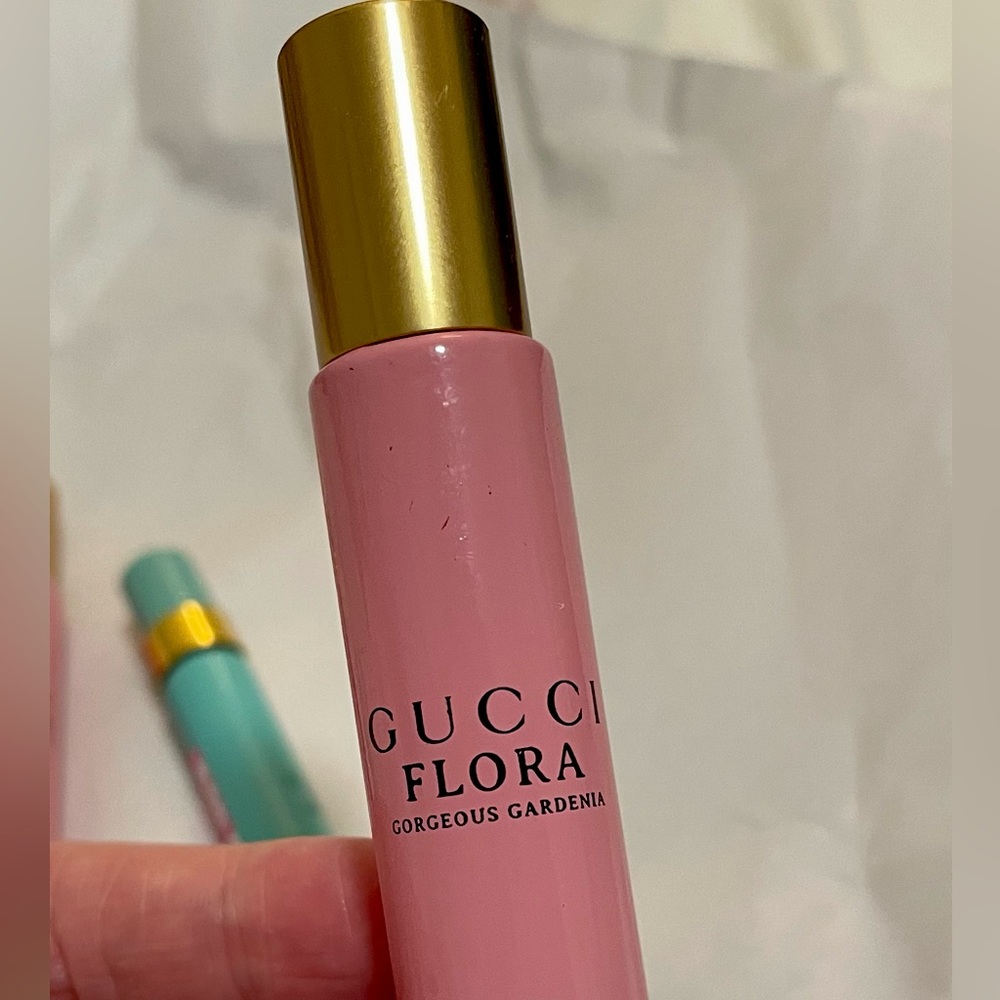 New without box Gucci Flora Gorgeous Gardenia rollerball eau de parfum 10 ml - Picture 3 of 6
